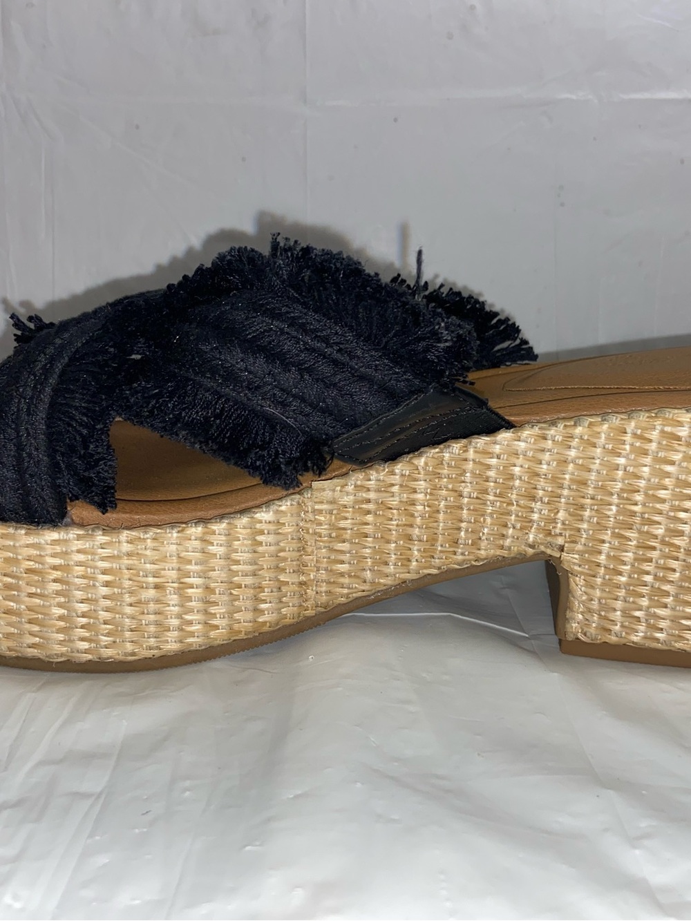 Universal Thread sandals - Picture 8 of 11